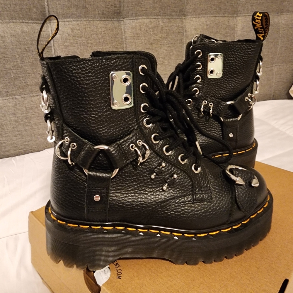 Dr Martens Jardon Piercing Platform Boot